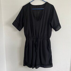 Womens Short Sleeve Romper W/ Shorts Pockets Drawstring Waist Black Size L VNeck